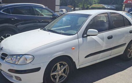 Nissan Almera, 2001 год, 330 000 рублей, 3 фотография