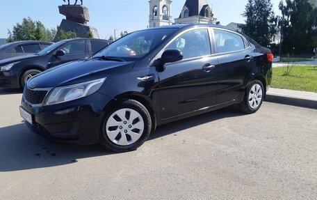 KIA Rio III рестайлинг, 2011 год, 950 000 рублей, 2 фотография