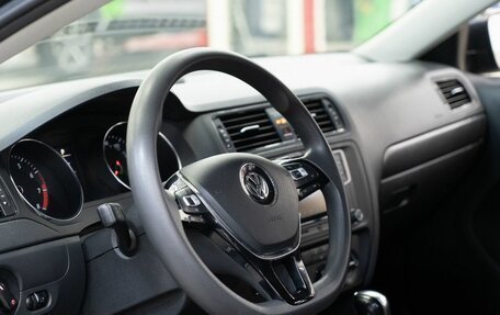 Volkswagen Jetta VI, 2016 год, 1 265 000 рублей, 5 фотография