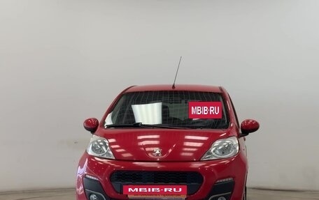 Peugeot 107 I рестайлинг, 2012 год, 599 000 рублей, 3 фотография