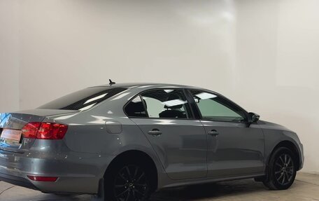 Volkswagen Jetta VI, 2011 год, 1 100 000 рублей, 16 фотография