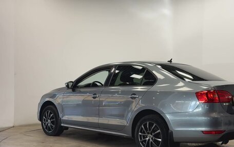 Volkswagen Jetta VI, 2011 год, 1 100 000 рублей, 12 фотография