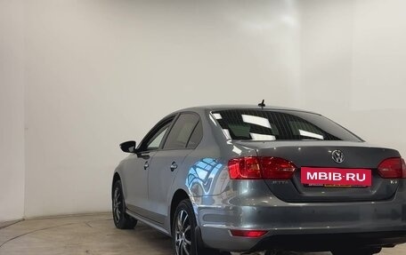 Volkswagen Jetta VI, 2011 год, 1 100 000 рублей, 13 фотография