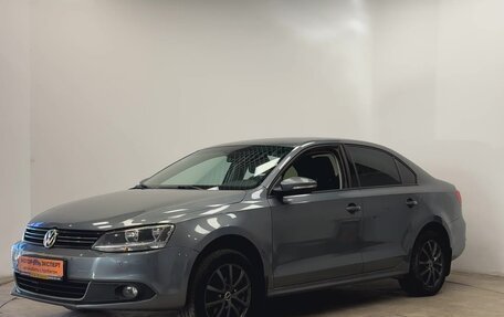 Volkswagen Jetta VI, 2011 год, 1 100 000 рублей, 25 фотография