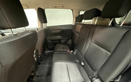 Mitsubishi Outlander III рестайлинг 3, 2012 год, 1 390 000 рублей, 4 фотография