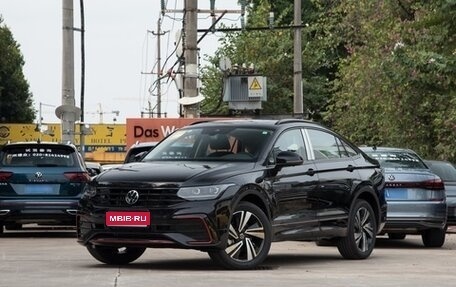 Volkswagen Tiguan II, 2023 год, 4 270 000 рублей, 1 фотография