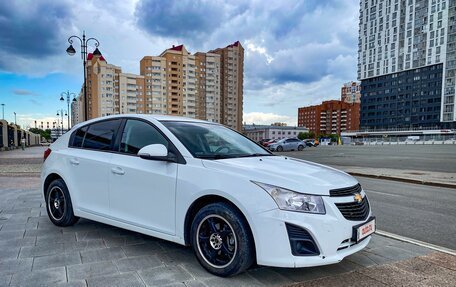 Chevrolet Cruze II, 2015 год, 910 000 рублей, 3 фотография