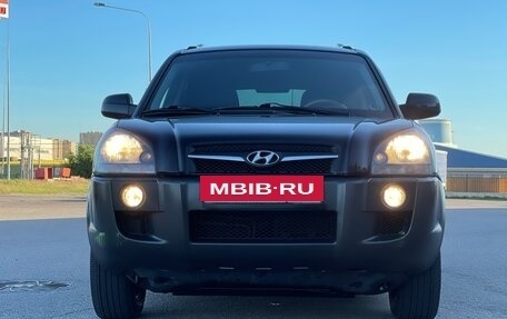 Hyundai Tucson III, 2008 год, 865 000 рублей, 2 фотография