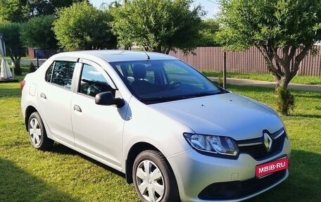 Renault Logan II, 2016 год, 820 000 рублей, 1 фотография