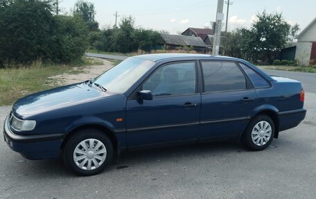 Volkswagen Passat B4, 1994 год, 220 000 рублей, 2 фотография