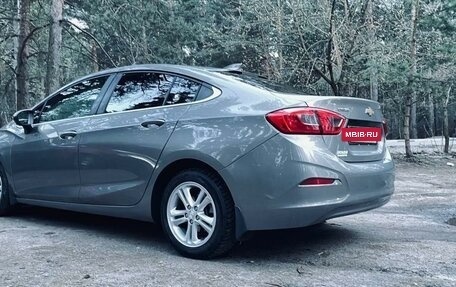 Chevrolet Cruze II, 2018 год, 1 200 000 рублей, 6 фотография