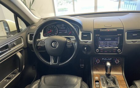 Volkswagen Touareg III, 2012 год, 2 200 000 рублей, 9 фотография