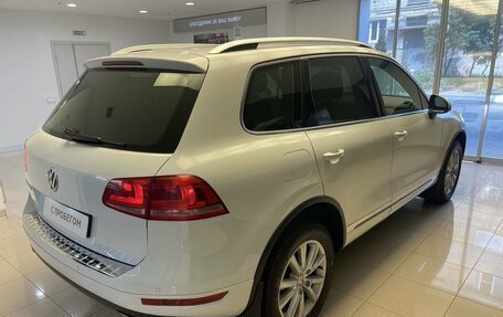 Volkswagen Touareg III, 2012 год, 2 200 000 рублей, 4 фотография