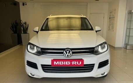 Volkswagen Touareg III, 2012 год, 2 200 000 рублей, 2 фотография