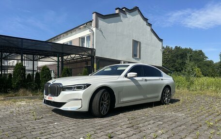 BMW 7 серия, 2019 год, 6 950 000 рублей, 1 фотография