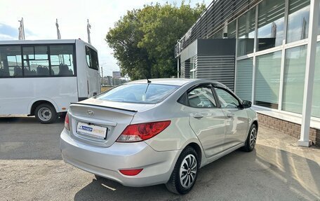 Hyundai Solaris II рестайлинг, 2013 год, 600 000 рублей, 5 фотография