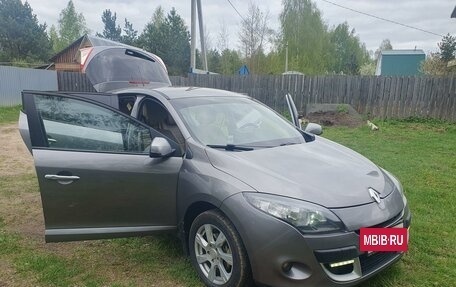 Renault Megane III, 2011 год, 740 000 рублей, 4 фотография