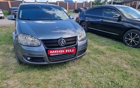 Volkswagen Jetta VI, 2008 год, 1 100 000 рублей, 2 фотография