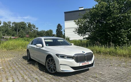 BMW 7 серия, 2019 год, 6 950 000 рублей, 2 фотография