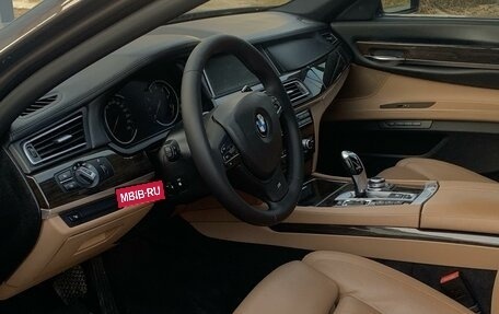 BMW 7 серия, 2013 год, 2 350 000 рублей, 9 фотография