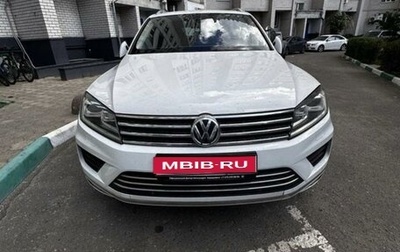 Volkswagen Touareg III, 2016 год, 3 400 000 рублей, 1 фотография