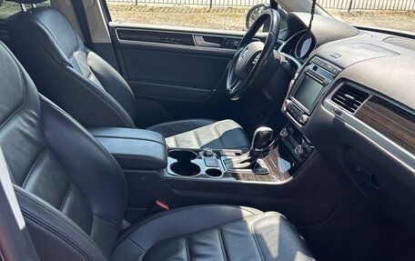 Volkswagen Touareg III, 2016 год, 3 700 000 рублей, 6 фотография