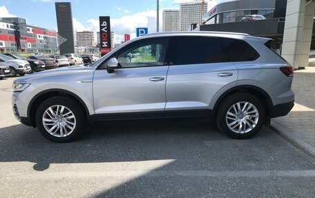 Volkswagen Touareg III, 2019 год, 5 390 000 рублей, 6 фотография