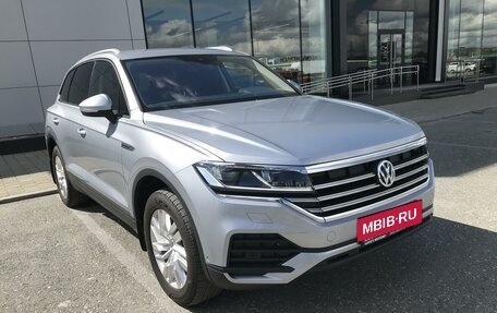 Volkswagen Touareg III, 2019 год, 5 390 000 рублей, 4 фотография