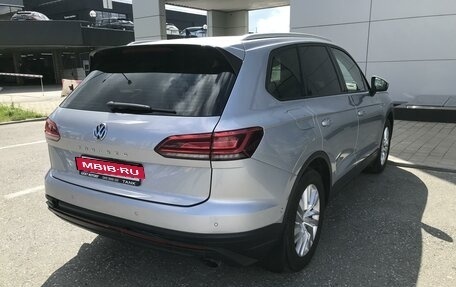 Volkswagen Touareg III, 2019 год, 5 390 000 рублей, 8 фотография