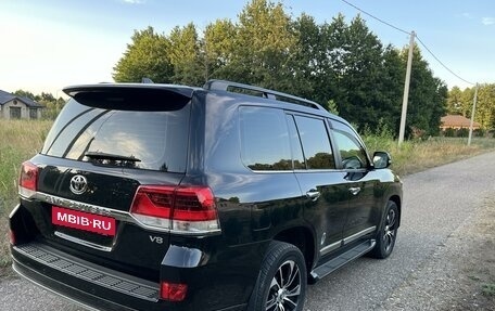 Toyota Land Cruiser 200, 2018 год, 7 800 000 рублей, 5 фотография