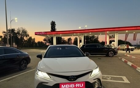 Toyota Camry, 2019 год, 2 900 000 рублей, 2 фотография