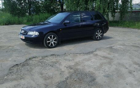 Audi A4, 1998 год, 410 000 рублей, 15 фотография