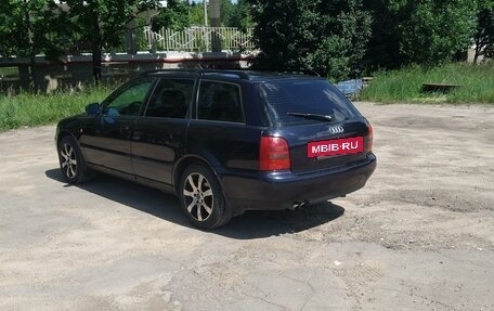 Audi A4, 1998 год, 410 000 рублей, 10 фотография