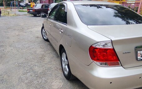 Toyota Camry V40, 2004 год, 990 000 рублей, 4 фотография