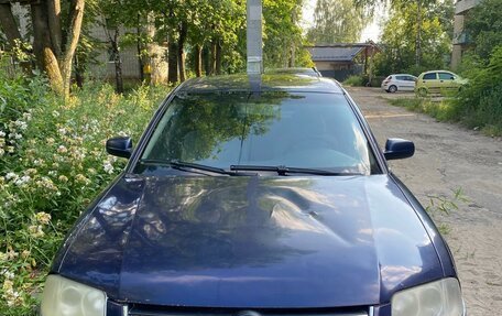 Volkswagen Passat B5+ рестайлинг, 2002 год, 350 000 рублей, 3 фотография