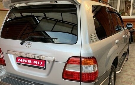 Toyota Land Cruiser 100 рестайлинг 2, 2007 год, 3 590 000 рублей, 7 фотография