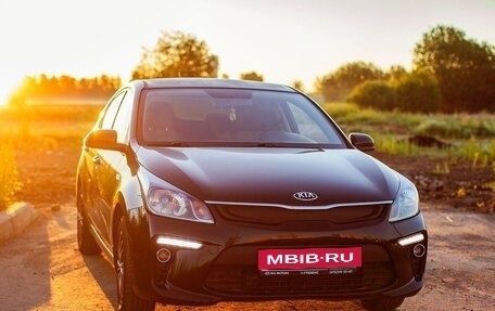 KIA Rio IV, 2018 год, 1 540 000 рублей, 4 фотография