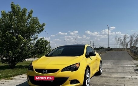 Opel Astra J, 2014 год, 1 300 000 рублей, 4 фотография