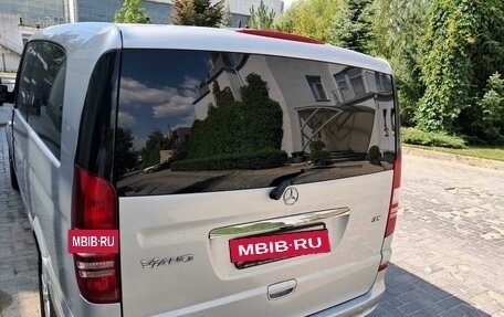 Mercedes-Benz Viano, 2013 год, 2 000 000 рублей, 3 фотография