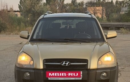 Hyundai Tucson III, 2005 год, 920 000 рублей, 3 фотография