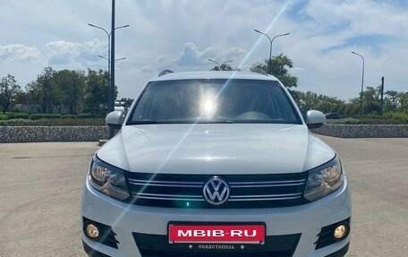 Volkswagen Tiguan I, 2014 год, 1 280 000 рублей, 2 фотография