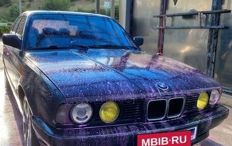 BMW 5 серия, 1992 год, 400 000 рублей, 2 фотография