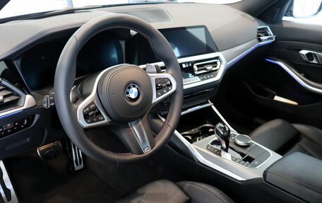 BMW 3 серия, 2019 год, 4 470 000 рублей, 12 фотография