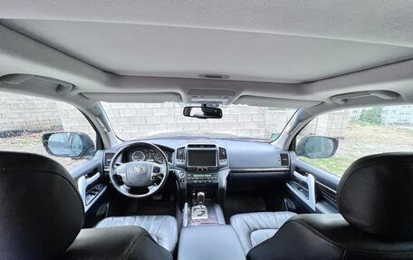 Toyota Land Cruiser 200, 2012 год, 4 500 000 рублей, 6 фотография