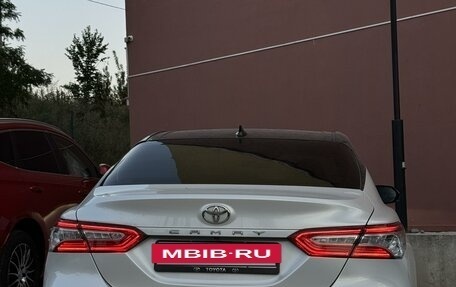 Toyota Camry, 2019 год, 2 999 000 рублей, 2 фотография