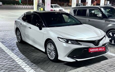 Toyota Camry, 2019 год, 2 999 000 рублей, 3 фотография