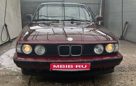 BMW 5 серия, 1992 год, 360 000 рублей, 2 фотография