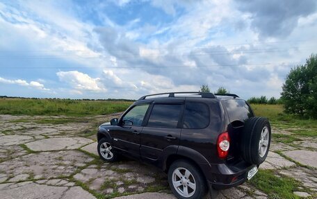 Chevrolet Niva I рестайлинг, 2014 год, 490 000 рублей, 2 фотография