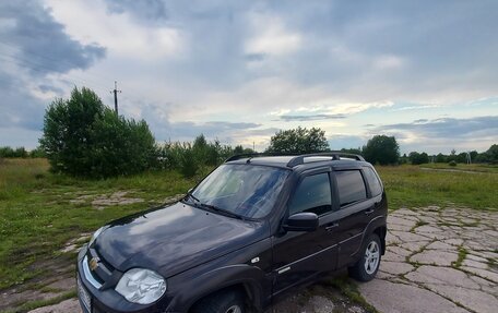 Chevrolet Niva I рестайлинг, 2014 год, 490 000 рублей, 4 фотография