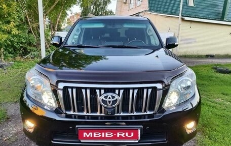 Toyota Land Cruiser Prado 150 рестайлинг 2, 2010 год, 3 150 000 рублей, 1 фотография